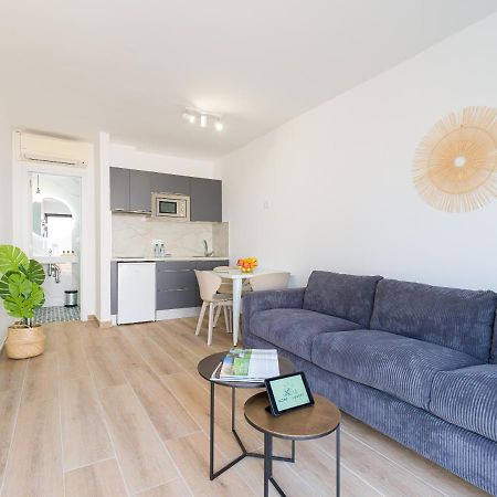 Homeforguest Moderno Apartamento En Corralejo Exterior photo