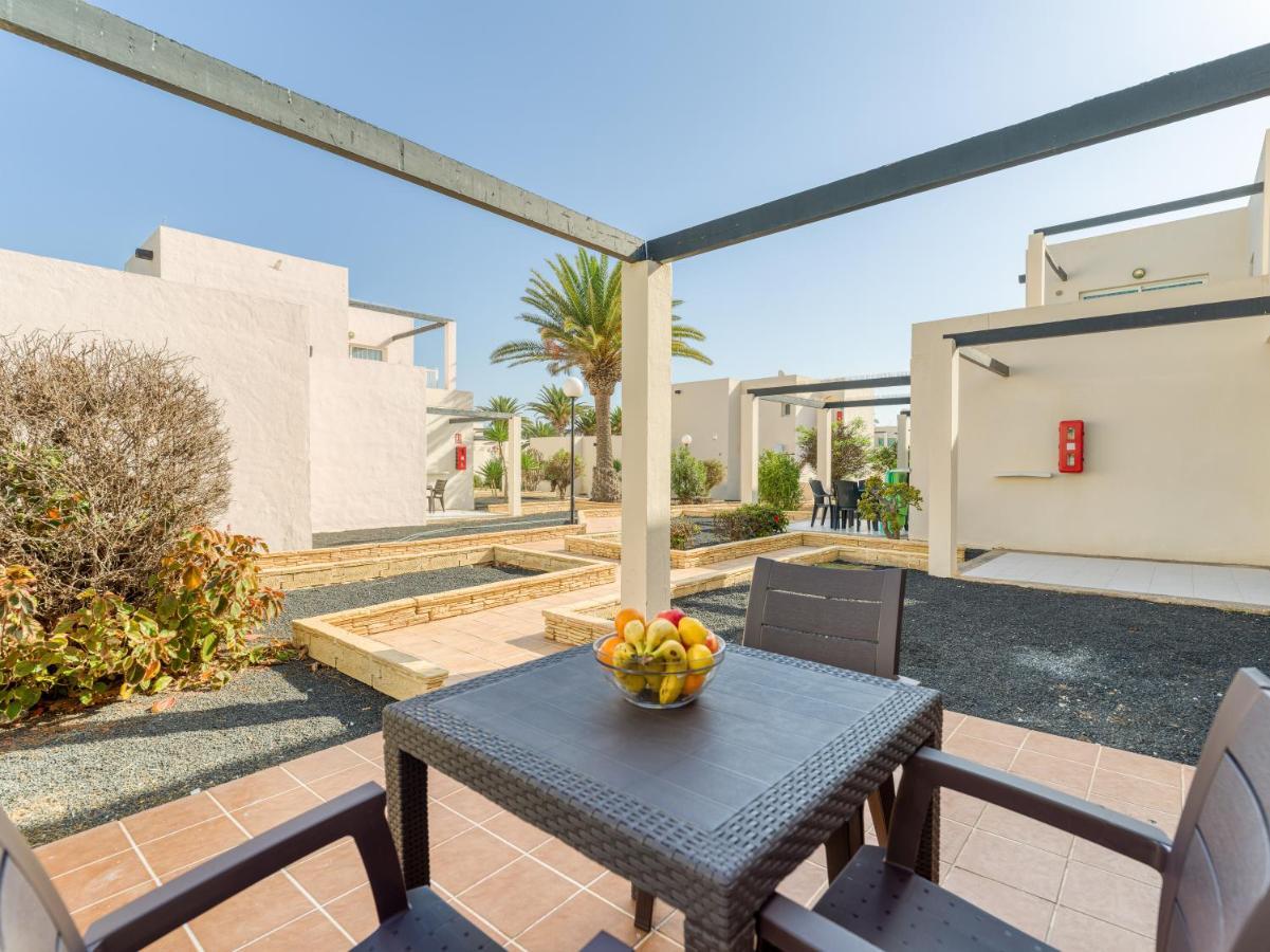 Homeforguest Moderno Apartamento En Corralejo Exterior photo