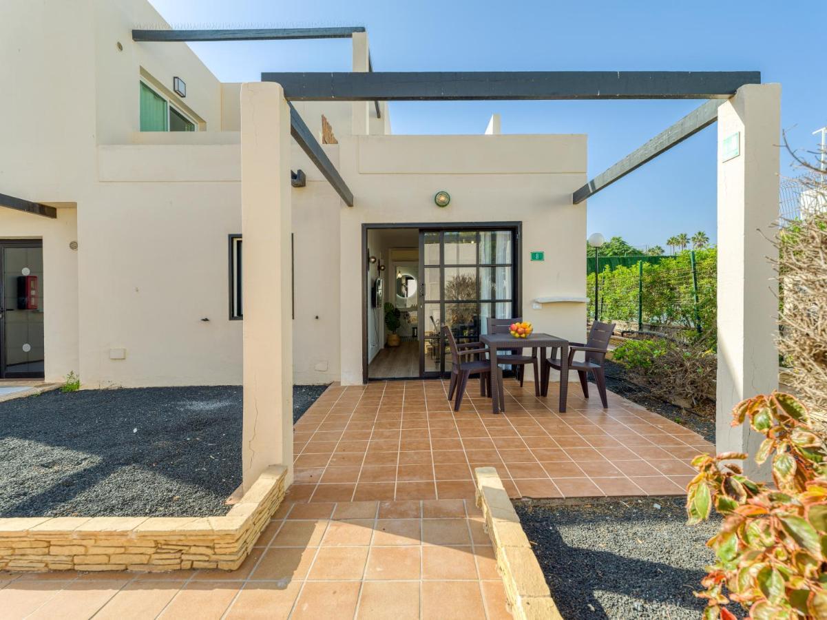 Homeforguest Moderno Apartamento En Corralejo Exterior photo